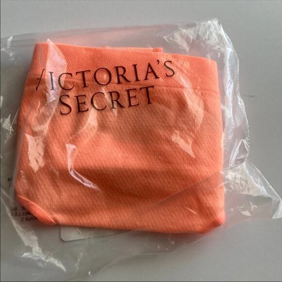Victoria Secret Size XS Women’s Seamless Thong - Picture 11 of 15